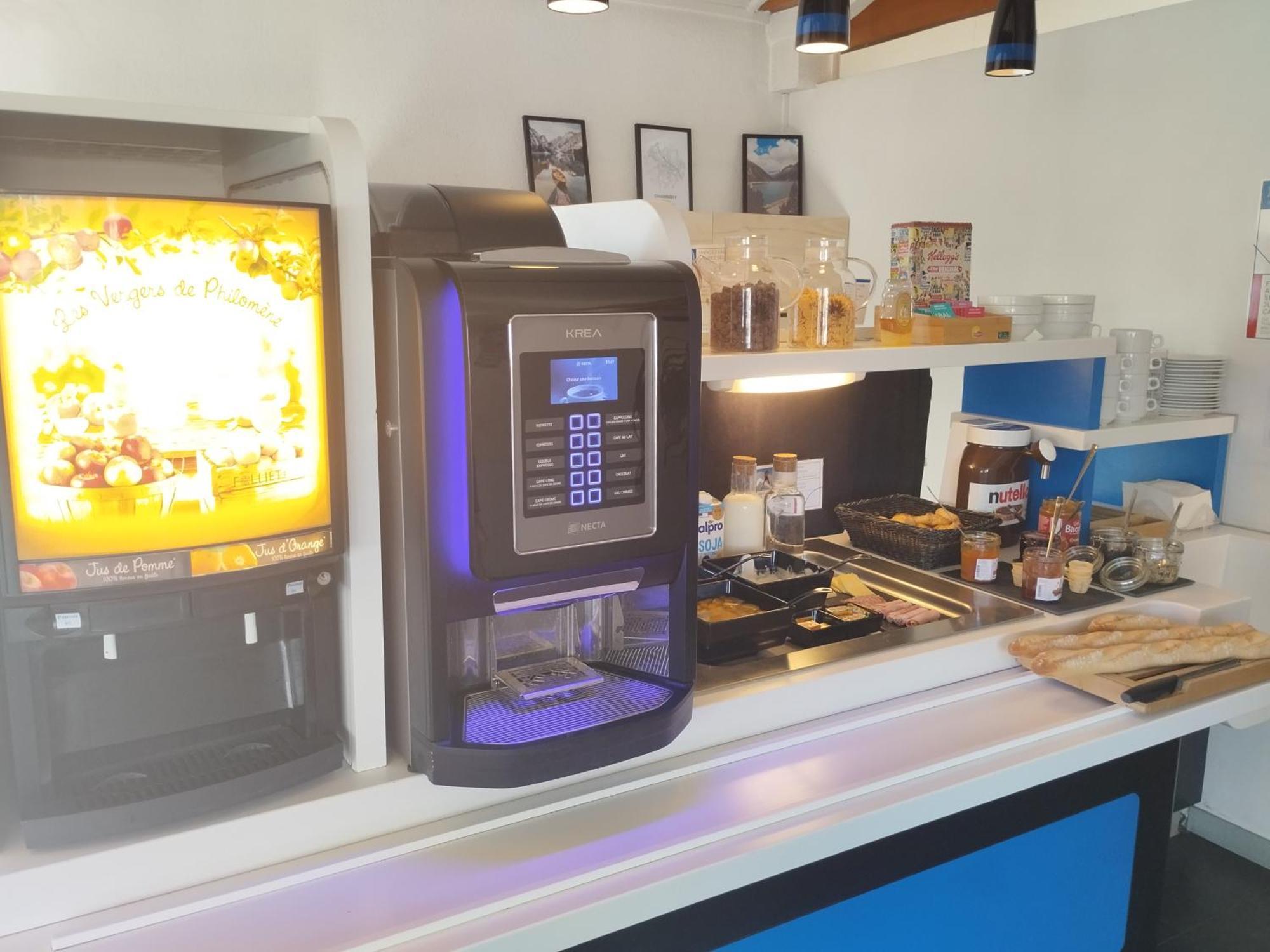Ibis Budget Chambery Centre Ville Екстериор снимка