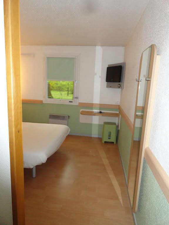 Ibis Budget Chambery Centre Ville Екстериор снимка